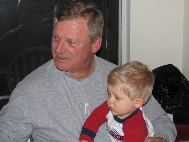2006-01-22 19-21-45 Grandma Birthday Party.jpg